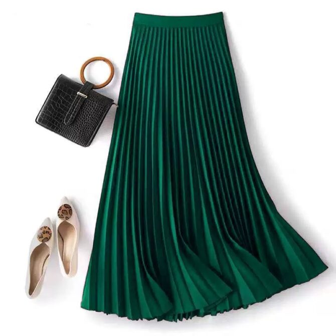 Elegant Solid Satin Pleated Midi Skirt – Plus Size Versatile Style - 图片 4