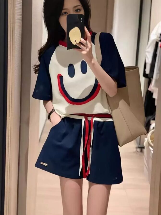 Summer Embroidered Smiley Face Two-Piece Set – Korean Style Loose Fit Casual Sportswear for Women