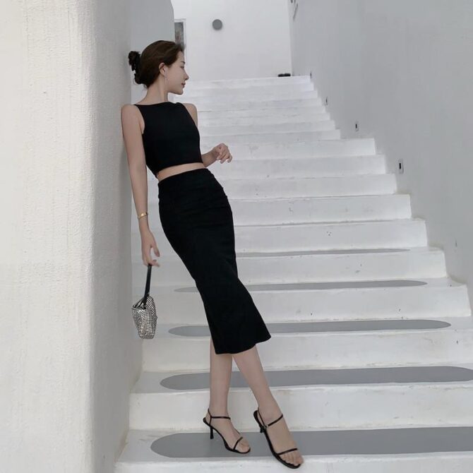 Chic Goddess-Inspired Summer Set – Sleeveless Top & Skirt Two-Piece Fashion Set for Women - 图片 9
