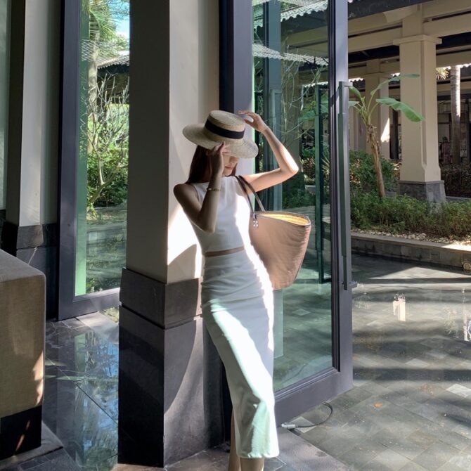 Chic Goddess-Inspired Summer Set – Sleeveless Top & Skirt Two-Piece Fashion Set for Women