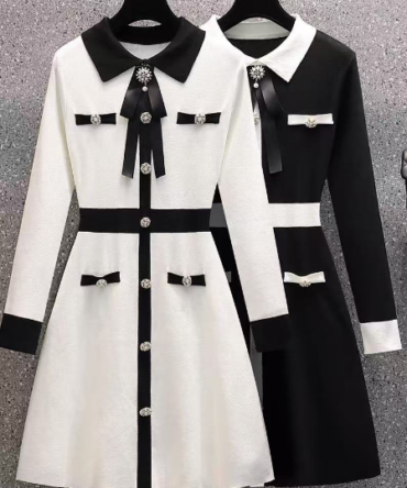 Contrast color diamond-inlaid bow dress