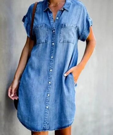 Short-sleeved denim shirt dress