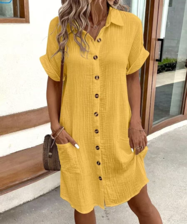Short-sleeved shirt dress