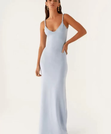 Suspender deep V slim long skirt