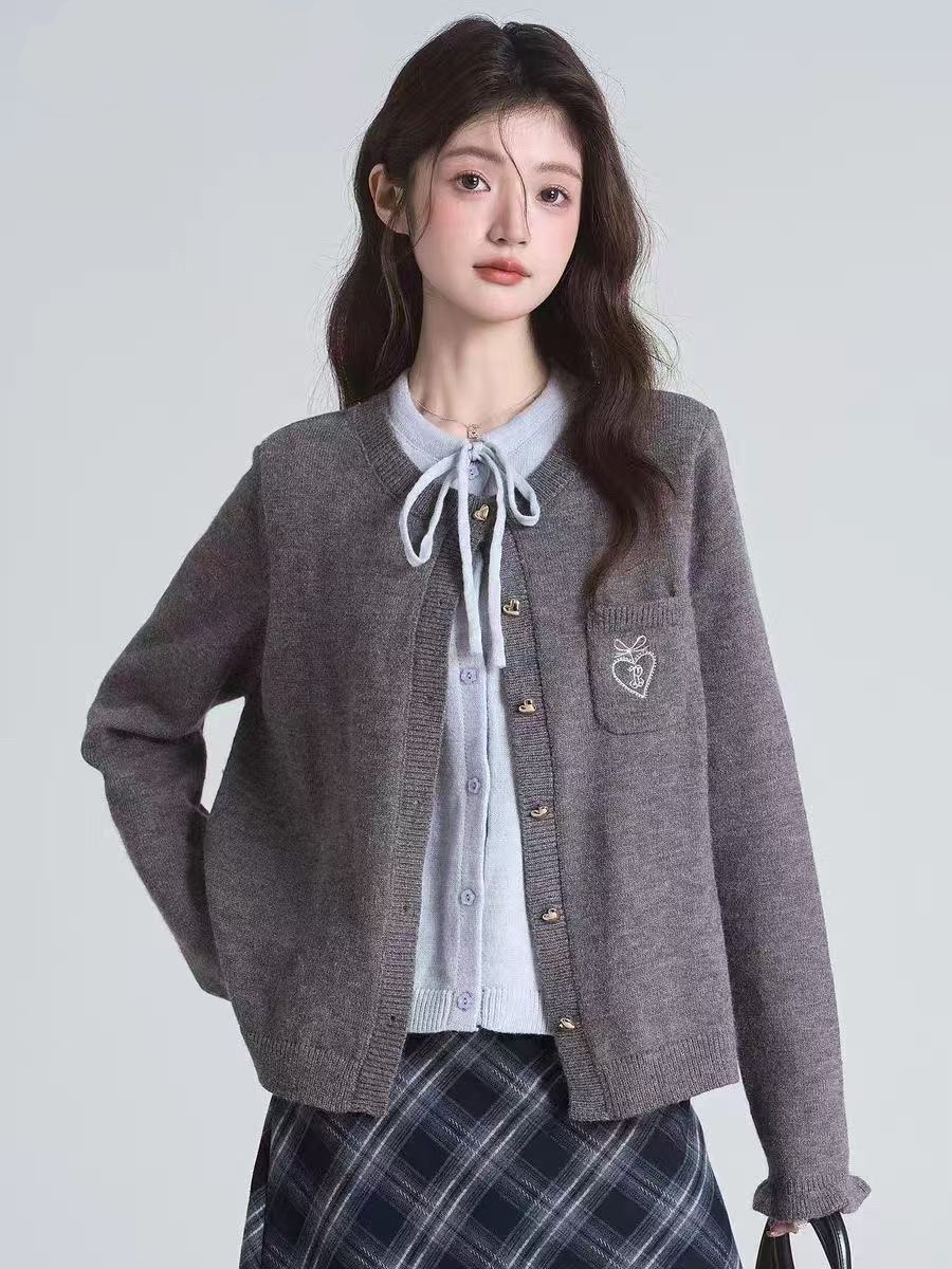 Round-neck embroidered knitted cardigan - 图片 2