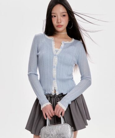 Lace stitching pit strip knitted cardigan