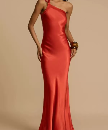 One-shoulder satin dress