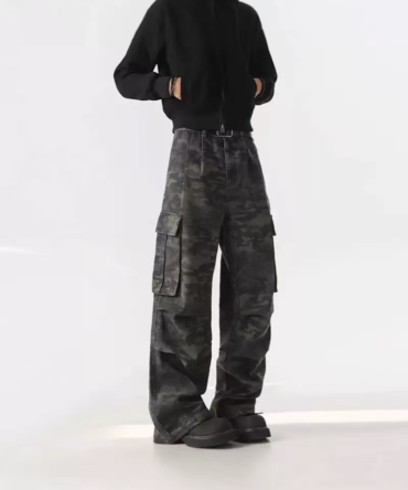 Camouflage multi-pocket workwear wide-leg trousers