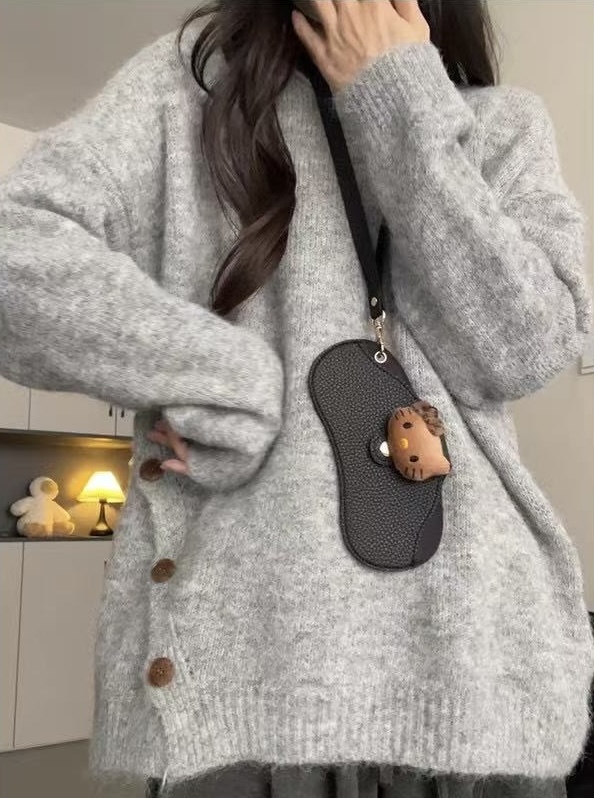 Round-neck sweater with side button decoration - 图片 4