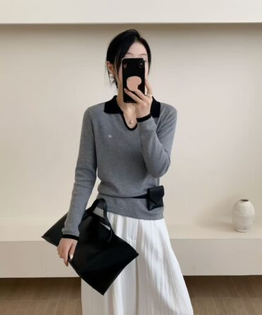 Contrast collar knitwear