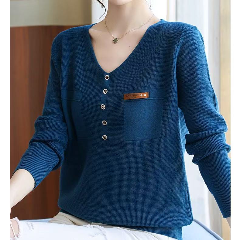 V-neck button-decorated knitwear - 图片 5