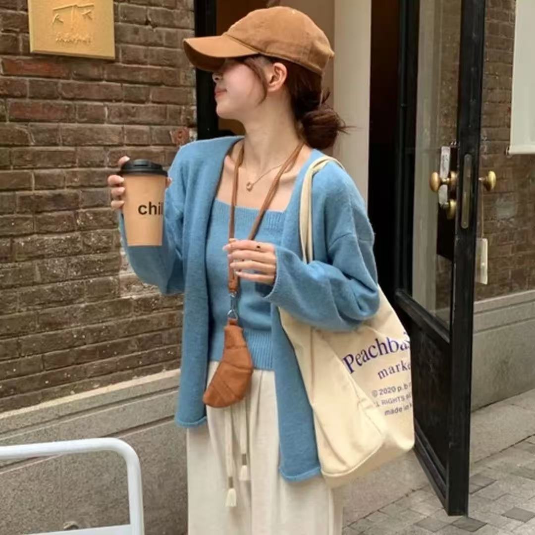 Knitted cardigan set (including suspenders)