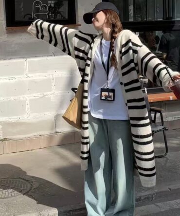 Striped long knitted cardigan