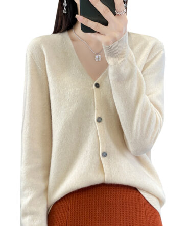 V-neck button knitted cardigan
